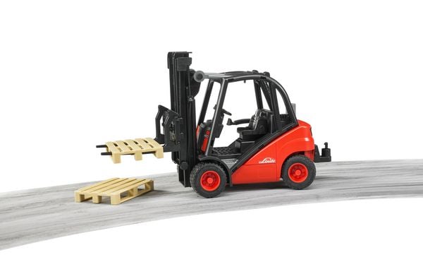 Produktbild: Bruder - Linde-Stapler mit Transportpallette