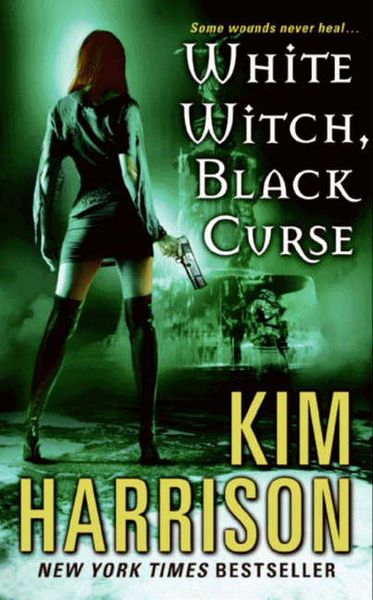 Produktbild: White Witch, Black Curse