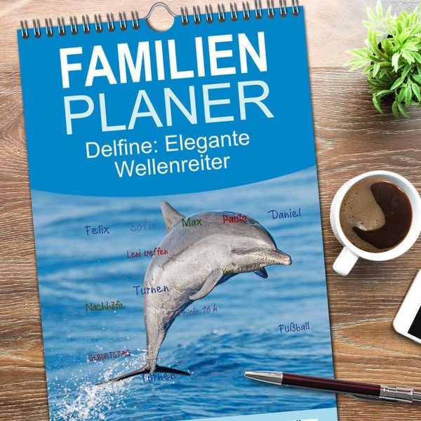 Produktbild: Familienplaner 2026 - Delfine: Elegante Wellenreiter mit 5 Spalten (Wandkalender, 21 x 45 cm) CALVENDO
