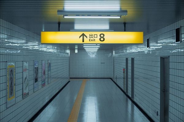 Produktbild: Exit 8 - Mediabook (Blu-ray + DVD)