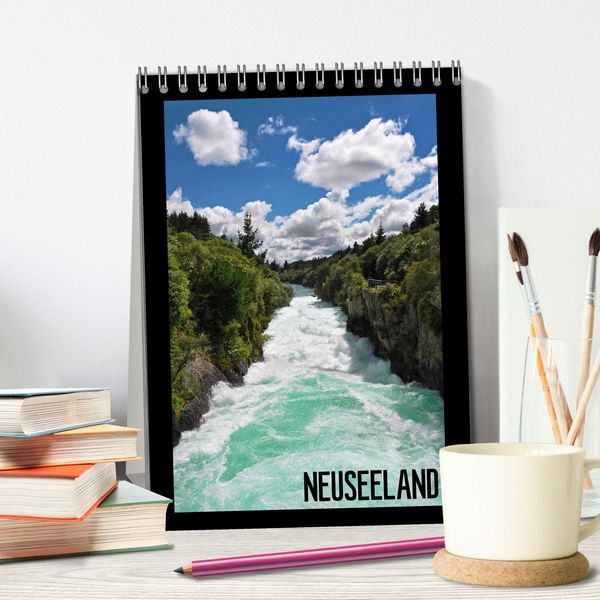 Produktbild: Reise durch Neuseeland (Tischkalender 2026 DIN A5 hoch), CALVENDO Monatskalender