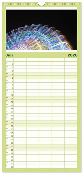 Produktbild: Familienplaner 2026 - Riesenr&auml;der - Ein Spa&szlig; f&uuml;r jung und alt. mit 5 Spalten (Wandkalender, 21 x 45 cm) CALVENDO