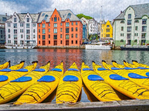 Produktbild: CALVENDO Puzzle Kajak Boote, Alesund | 1000 Teile Lege-Gr&ouml;&szlig;e 64x48cm Foto-Puzzle f&uuml;r gl&uuml;ckliche Stunden
