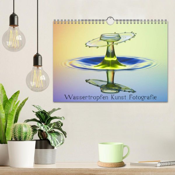 Produktbild: Wassertropfen Kunst Fotografie (Wandkalender 2026 DIN A4 quer), CALVENDO Monatskalender