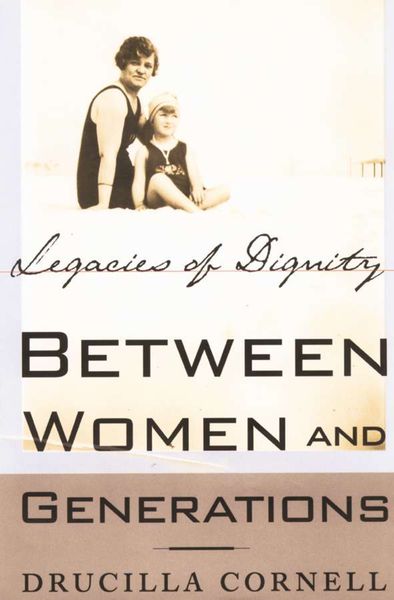 Produktbild: Between Women and Generations