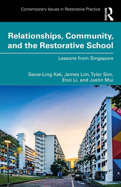 Produktbild: Relationships, Community, and the Restorative School