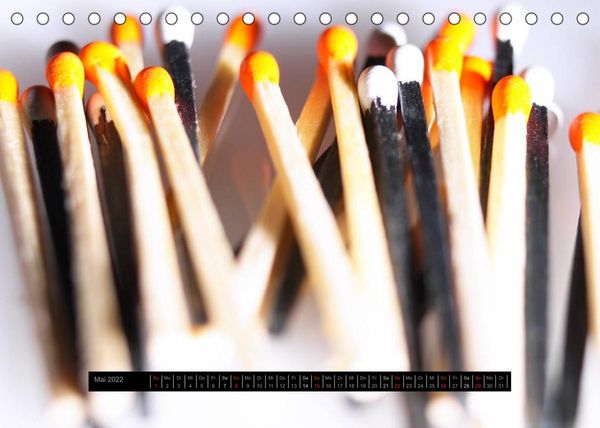 Produktbild: Streichh&ouml;lzer - Fireworks (Tischkalender 2022 DIN A5 quer)