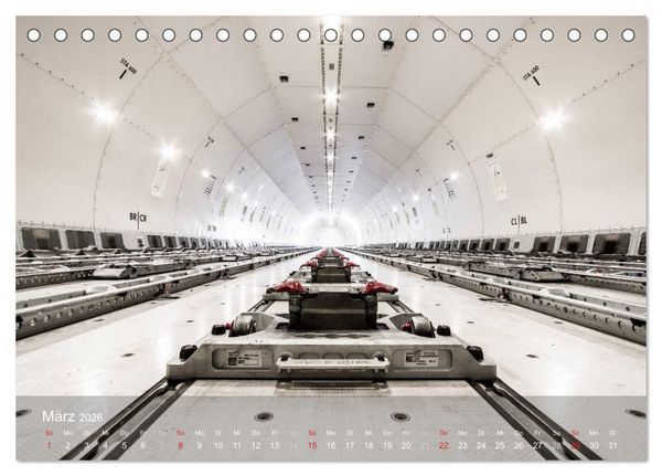 Produktbild: Boeing 777 Freighter (Tischkalender 2026 DIN A5 quer), CALVENDO Monatskalender