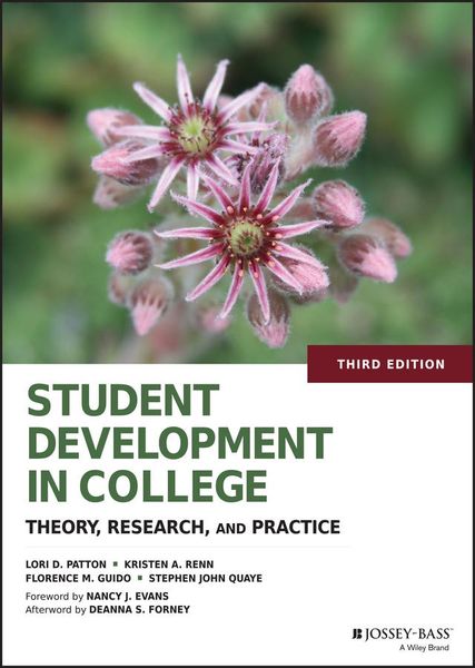 Produktbild: Student Development in College