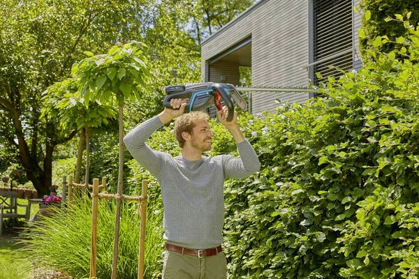 Produktbild: GARDENA ComfortCut 60 18V-P4A solo Akku Heckenschere ohne Akku