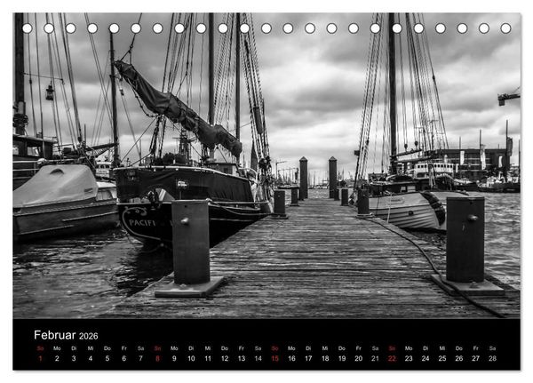 Produktbild: Bremerhaven - Blickpunkte Schwarzwei&szlig; (Tischkalender 2026 DIN A5 quer), CALVENDO Monatskalender