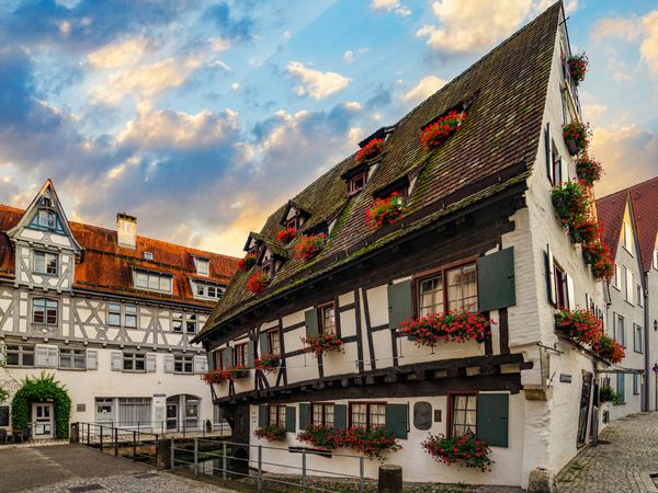 Produktbild: CALVENDO Puzzle Ein Motiv aus dem Kalender Ulm Impressionen | 1000 Teile Lege-Gr&ouml;&szlig;e 64x48cm Foto-Puzzle f&uuml;r gl&uuml;ckliche Stunden