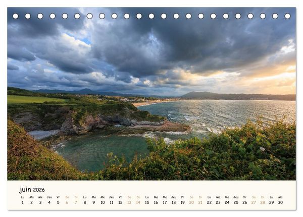 Produktbild: Entre monts et vagues - Une ann&eacute;e au Pays Basque (Calendrier de bureau 2026 DIN A5 vertical), CALVENDO calendrier mensuel