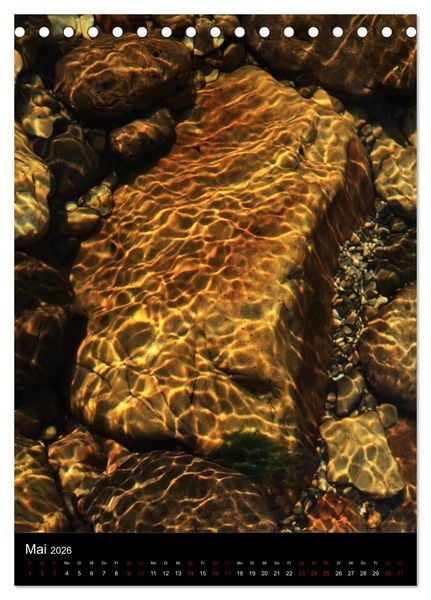 Produktbild: NATUREART - KUNST IN DER NATUR (Tischkalender 2026 DIN A5 hoch), CALVENDO Monatskalender