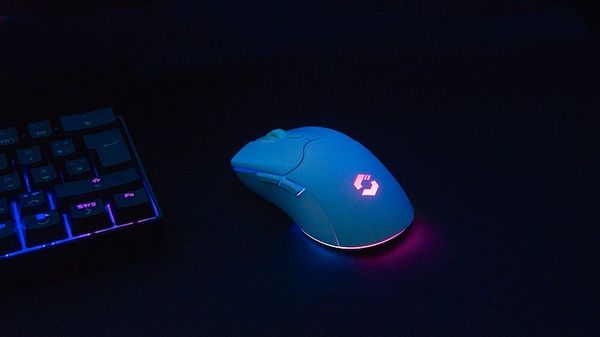 Produktbild: SPEEDLINK VELOX Rechargeable RGB Gaming Mouse - Wireless, white