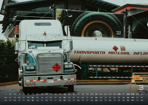 Produktbild: Trucks - K&ouml;nige der Stra&szlig;e - LKW - 2027 - Kalender DIN A3