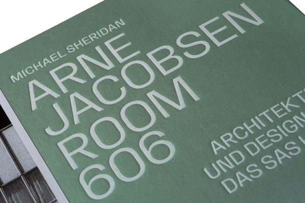 Produktbild: Arne Jacobsen. Room 606