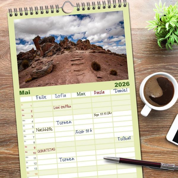 Produktbild: Familienplaner 2026 - Palccoyo - Der neue Rainbow Mountain in Peru mit 5 Spalten (Wandkalender, 21 x 45 cm) CALVENDO