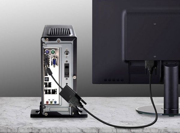 Produktbild: Renkforce RF-3301134 DVI / VGA Adapter [1x DVI-Stecker 24+1pol. - 1x VGA-Buchse] Schwarz mit Ferritkern, vergoldete Steckkontakte 15.00 cm