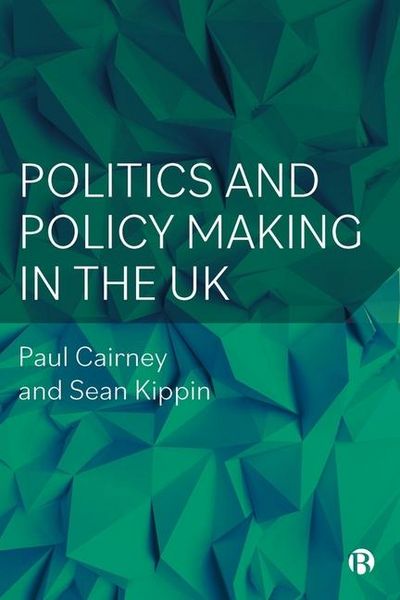 Produktbild: Politics and Policy Making in the UK