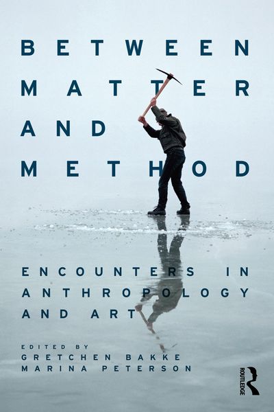 Produktbild: Between Matter and Method