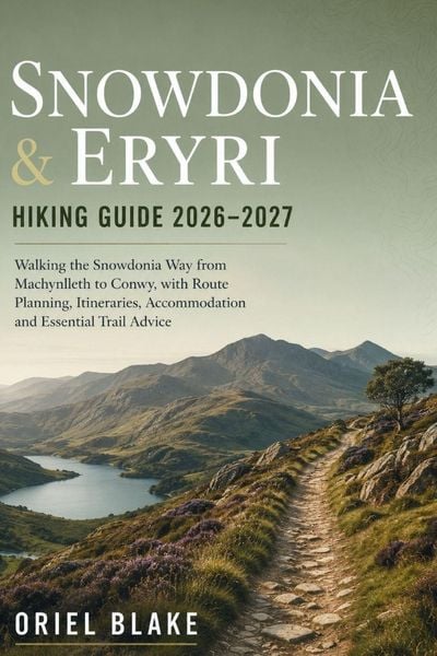 Produktbild: SNOWDONIA & ERYRI HIKING GUIDE 2026-2027
