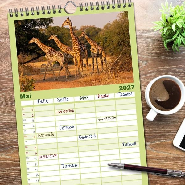 Produktbild: Familienplaner 2027 - Sambias gro&szlig;artige Tierwelt mit 5 Spalten (Wandkalender, 21 x 45 cm) CALVENDO