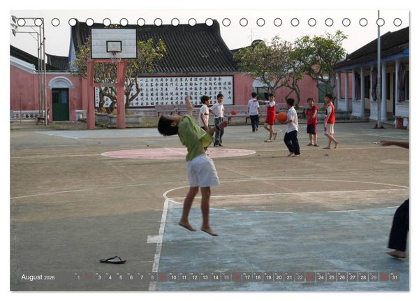 Produktbild: Menschen in Vietnam (Tischkalender 2026 DIN A5 quer), CALVENDO Monatskalender