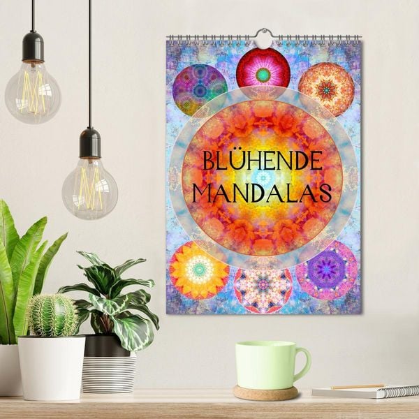 Produktbild: Bl&uuml;hende Mandalas (Wandkalender 2026 DIN A4 hoch), CALVENDO Monatskalender