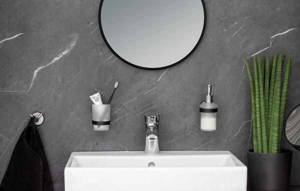 Produktbild: UV-Loc&reg; Seifenspender Mod. Udine, Befestigen ohne Bohren mit innovativem Klebesystem