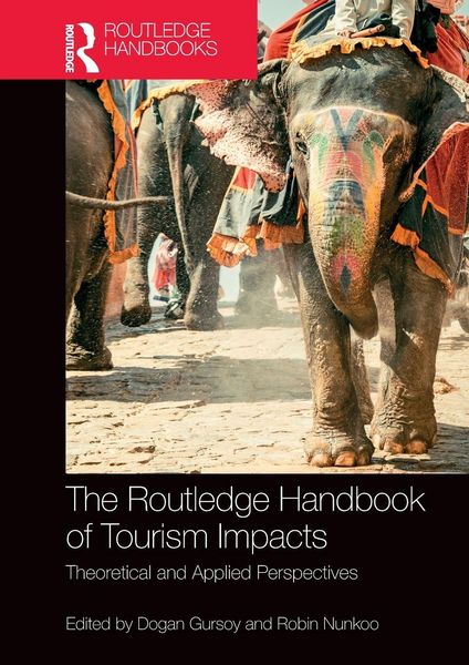 Produktbild: The Routledge Handbook of Tourism Impacts