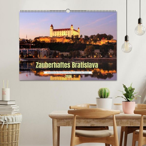 Produktbild: Zauberhaftes Bratislava - Entz&uuml;ckende Hauptstadt der Slowakai an der Donau (Wandkalender 2026 DIN A2 quer), CALVENDO Monatskalender