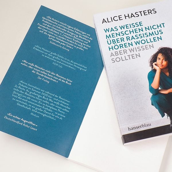 Produktbild: Was wei&szlig;e Menschen nicht &uuml;ber Rassismus h&ouml;ren wollen aber wissen sollten