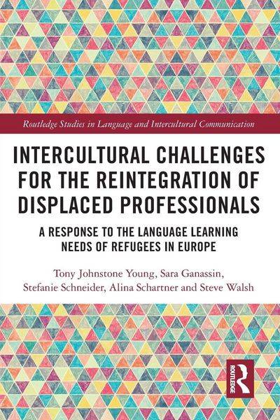 Produktbild: Intercultural Challenges for the Reintegration of Displaced Professionals