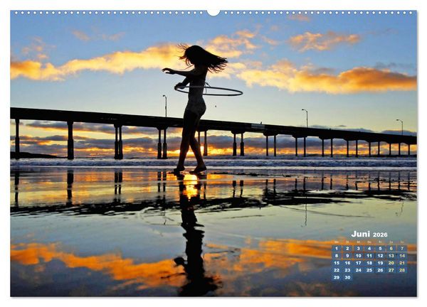 Produktbild: Hula-Hoop: Spa&szlig;, Sport und Fitness mit Hula Hoop Reifen (Wandkalender 2026 DIN A2 quer), CALVENDO Monatskalender