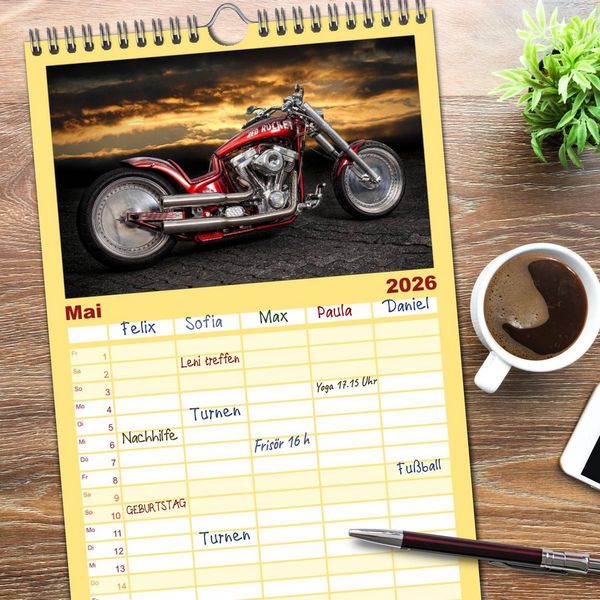 Produktbild: Familienplaner 2026 - Motorrad-Tr&auml;ume &ndash; Chopper und Custombikes mit 5 Spalten (Wandkalender, 21 x 45 cm) CALVENDO