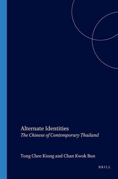 Produktbild: Alternate Identities