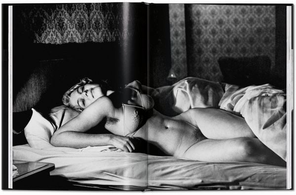 Produktbild: Helmut Newton
