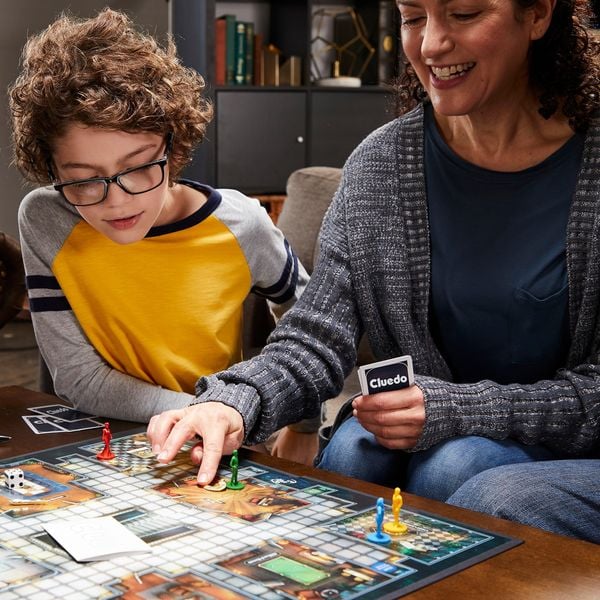 Hasbro - Cluedo, Refresh