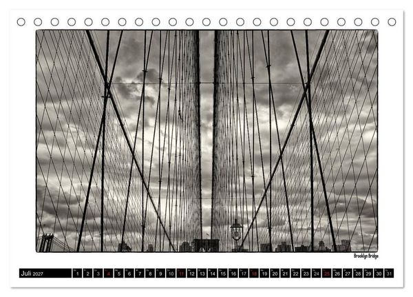 Produktbild: Manhattan Memories - Erinnerungen an New York (Tischkalender 2027 DIN A5 quer), CALVENDO Monatskalender