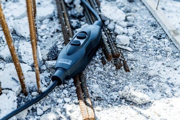 Produktbild: Brennenstuhl 1160210 Personenschutz-Zwischenschalter PRCD-S Schwarz IP44