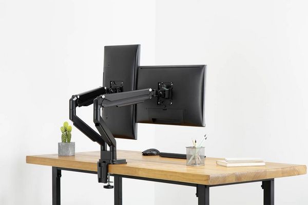 Produktbild: Digitus Monitor-Tischhalterung DA-90395 2 Display(s) 38,1 cm (15") - 81,3 cm (32") Schwarz Drehbar, H&ouml;henverstellbar, Neigbar, Rotierbar, Schwenkbar
