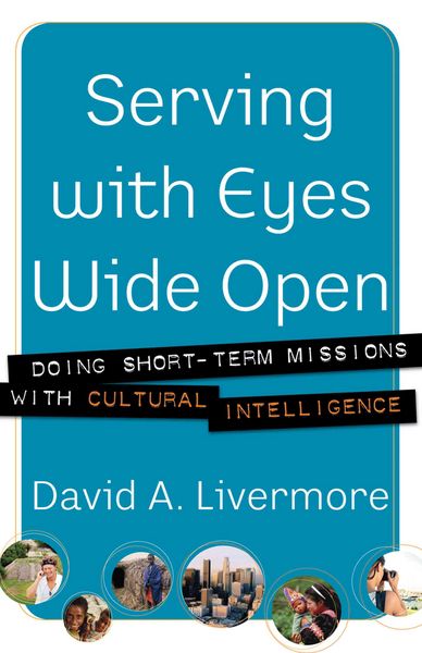 Produktbild: Livermore, D: Serving with Eyes Wide Open