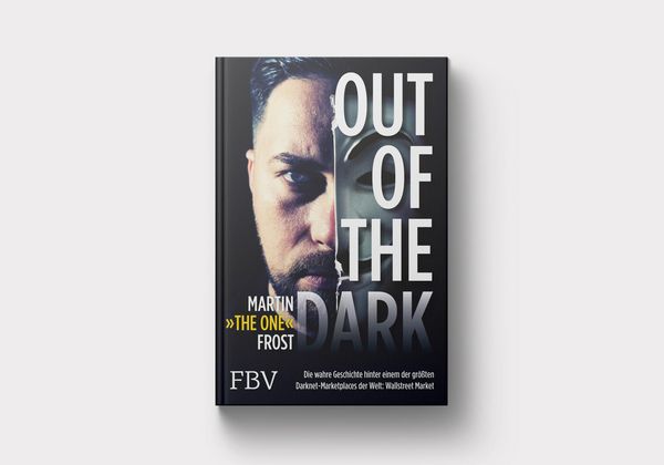 Produktbild: Out of the Dark