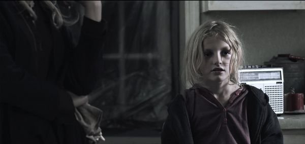 Produktbild: Fear comes home - Wer bleibt am Leben?