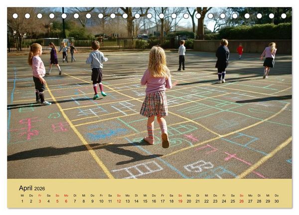 Produktbild: Wei&szlig;t du noch? Der Kalender deiner Kindheitserinnerungen. (Tischkalender 2026 DIN A5 quer), CALVENDO Monatskalender
