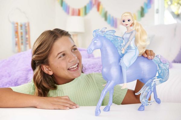 Produktbild: Disney Frozen Elsa & Nokk