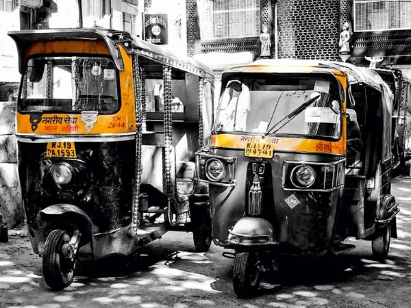 Produktbild: CALVENDO Puzzle Indien - Tuk Tuk | 1000 Teile Lege-Gr&ouml;&szlig;e 64x48cm Foto-Puzzle f&uuml;r gl&uuml;ckliche Stunden