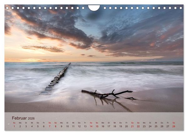 Produktbild: Moin Moin Sch&ouml;ne Stunden am Ostseestrand (Wandkalender 2026 DIN A4 quer), CALVENDO Monatskalender