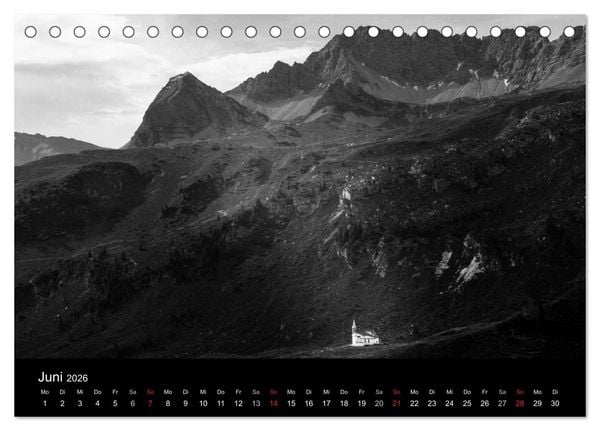 Produktbild: BERGE IN SCHWARZ WEISS (Tischkalender 2026 DIN A5 quer), CALVENDO Monatskalender